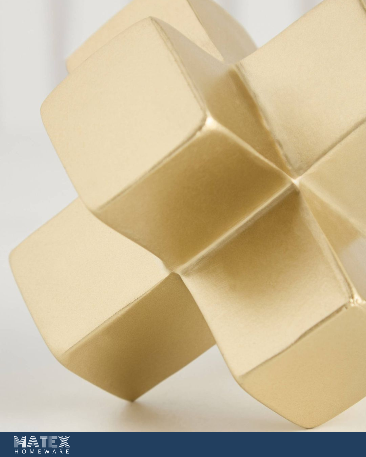 Decorative Accent Colour: Gold