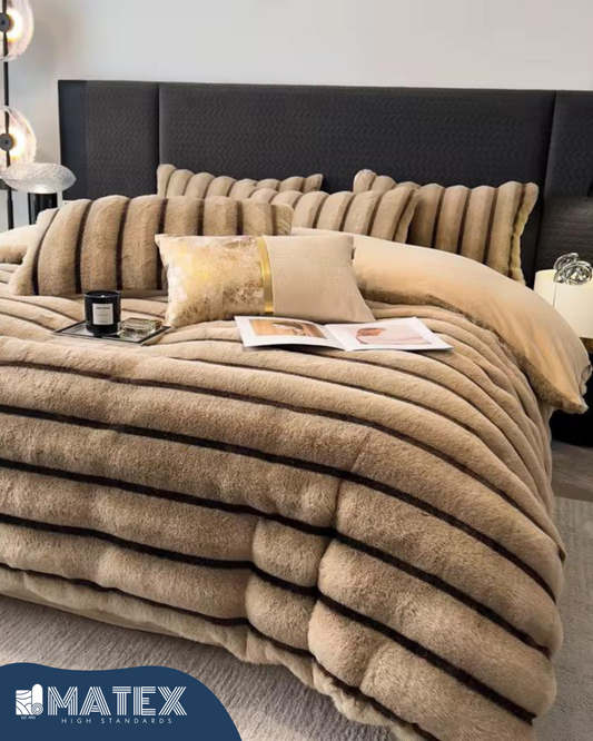 King Size CatLook Chinchilla Faux Fur Sherpa Comforter set (3 pcs)
