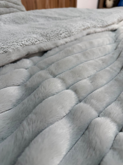 King Size Light Grey PlushWave Comforter Set