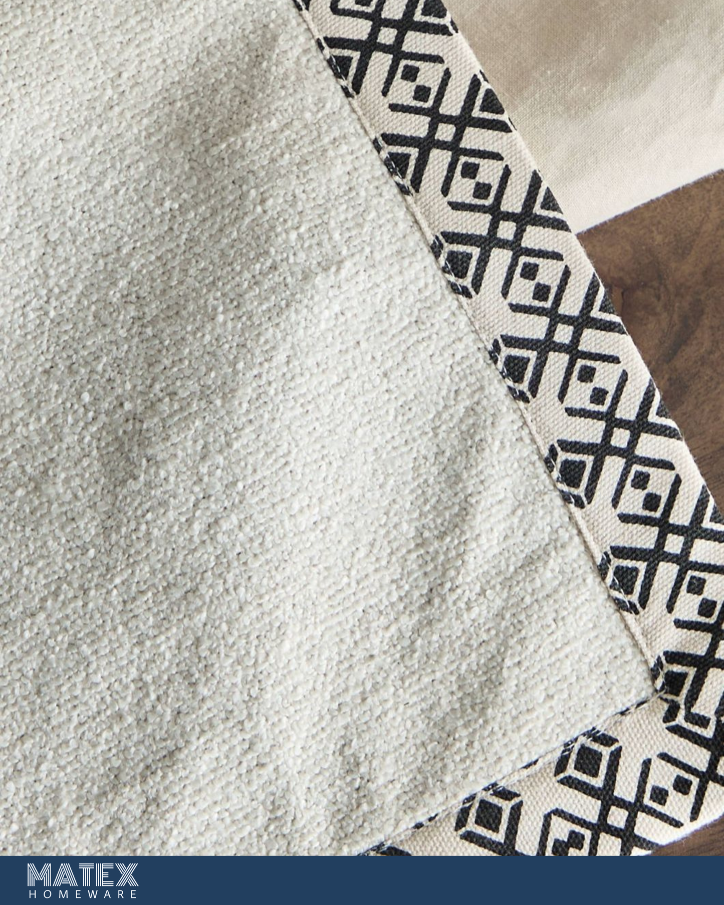 Printed Flange Table Runner - 33x180 cm