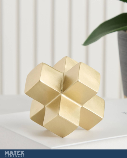 Decorative Accent Colour: Gold