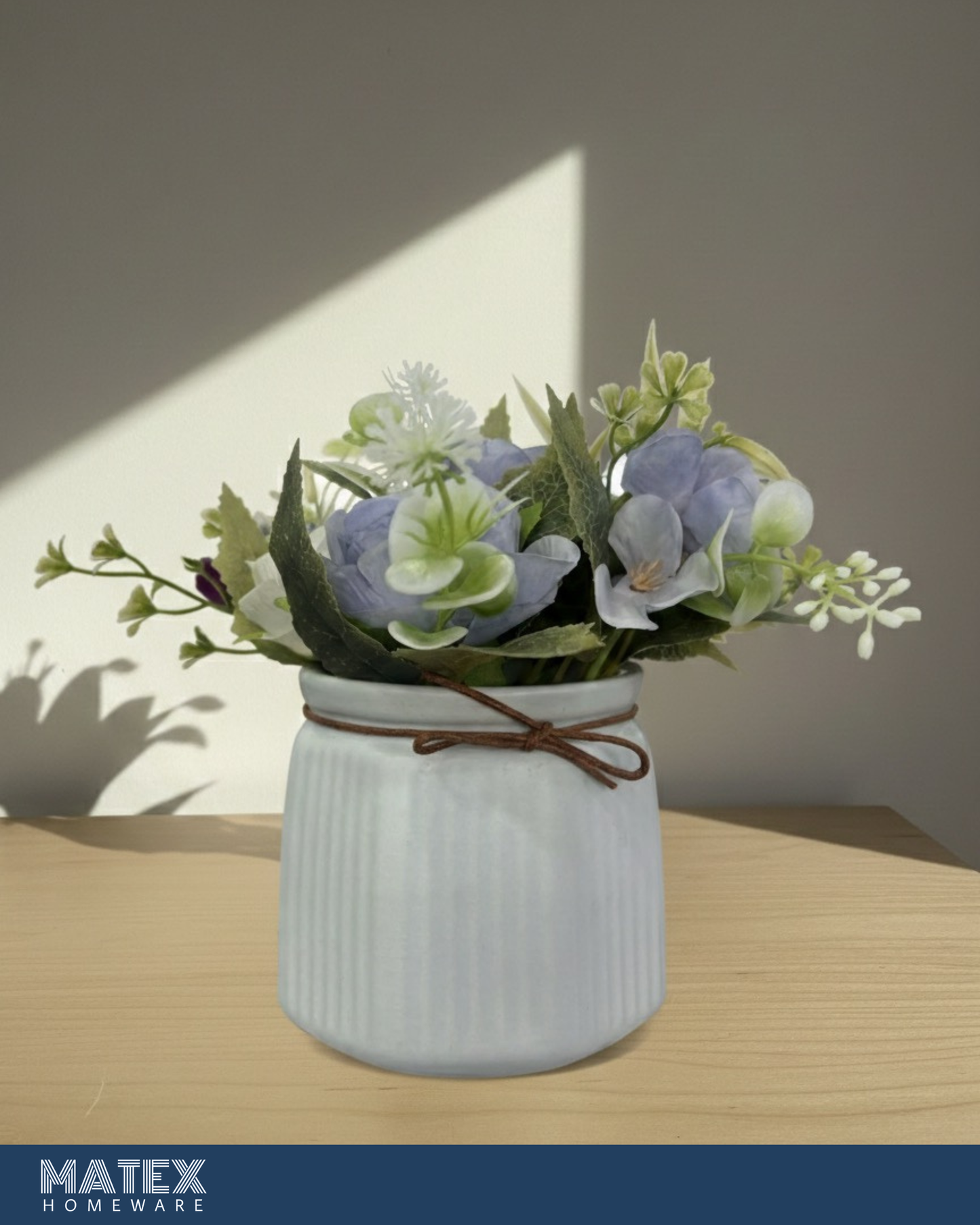 Björk Light Grey Flower plant Pot