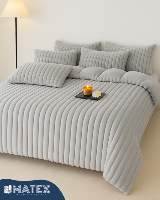 King Size Light Grey PlushWave Comforter Set (3 pcs)