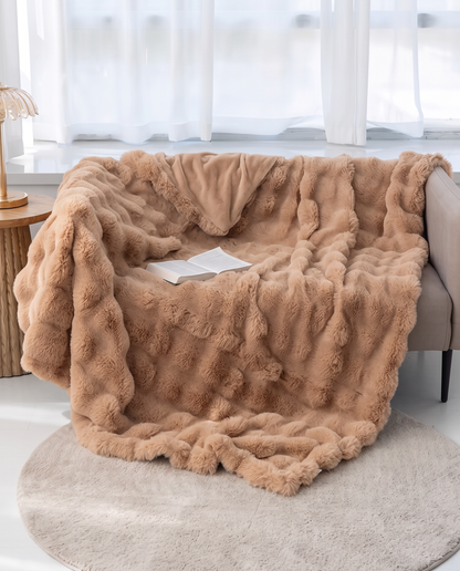 CuddleCloud™ – Luxe Bubble Fur King Blanket