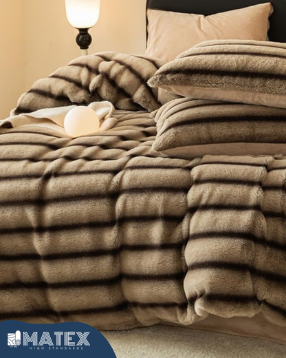 King Size CatLook Chinchilla Faux Fur Sherpa Comforter set (3 pcs)