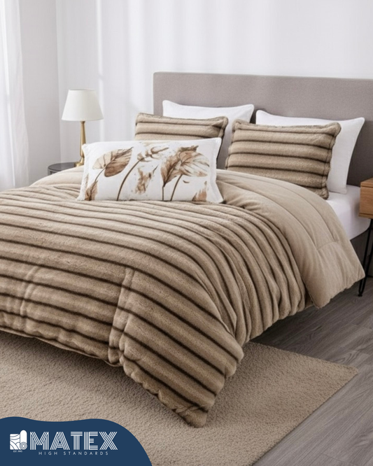 King Size CatLook Chinchilla Faux Fur Sherpa Comforter set (3 pcs)