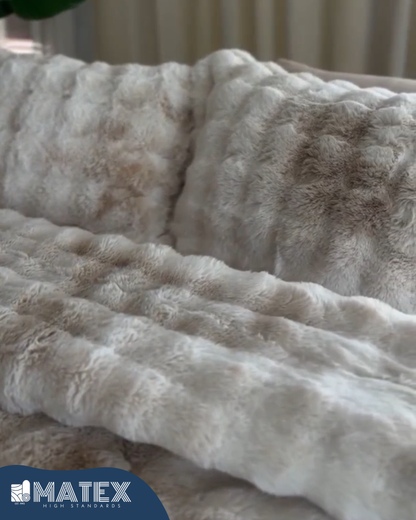 King Size Greige Husky Thick CuddleCloud Comforter Set (3pcs)