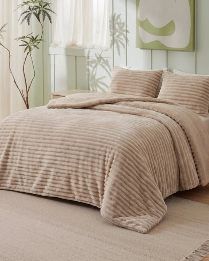 King Size Beige PlushWave Comforter Set (3 pcs)
