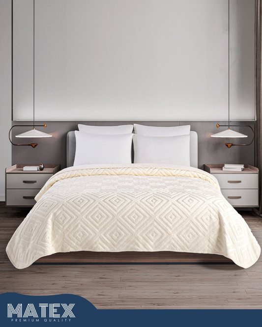 Mumbay Blanket | 220x240 King Off-White Embossed