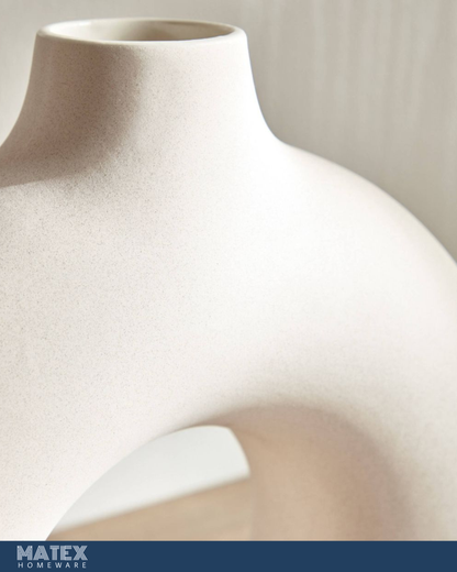 Elegant Ceramic Vase - 21cm