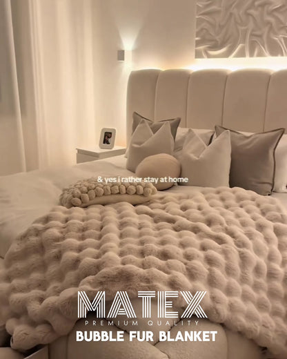 CuddleCloud™ – Luxe Bubble Fur Blanket